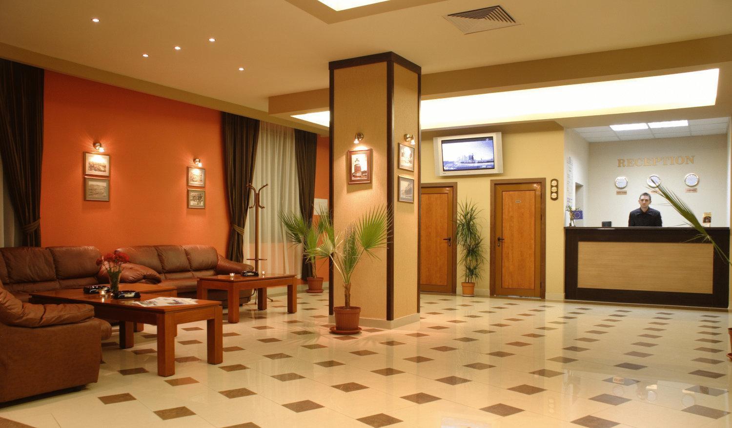 Park Hotel Dryanovo Luaran gambar